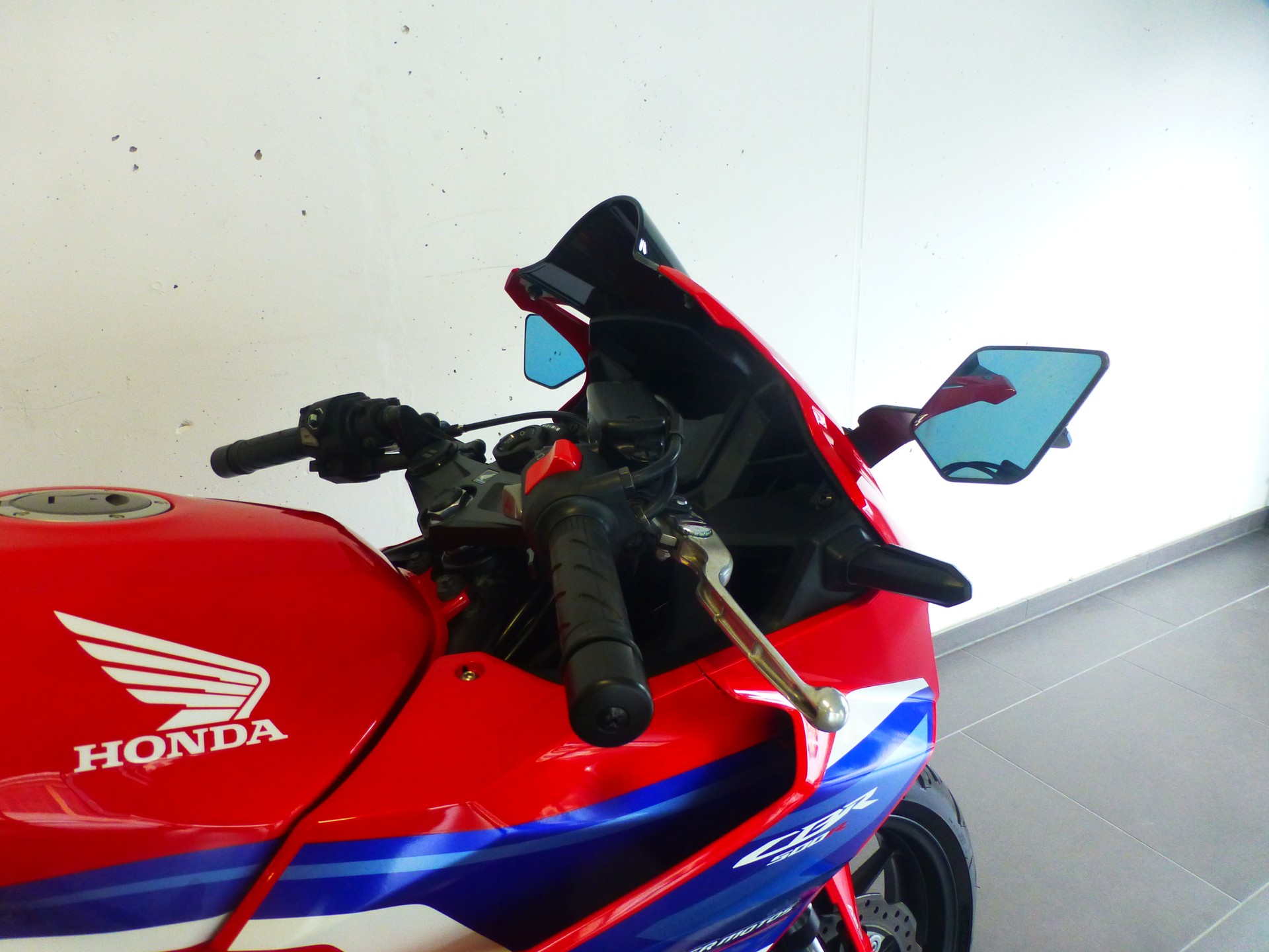 HONDA CBR 500 R (35kW)-image-5
