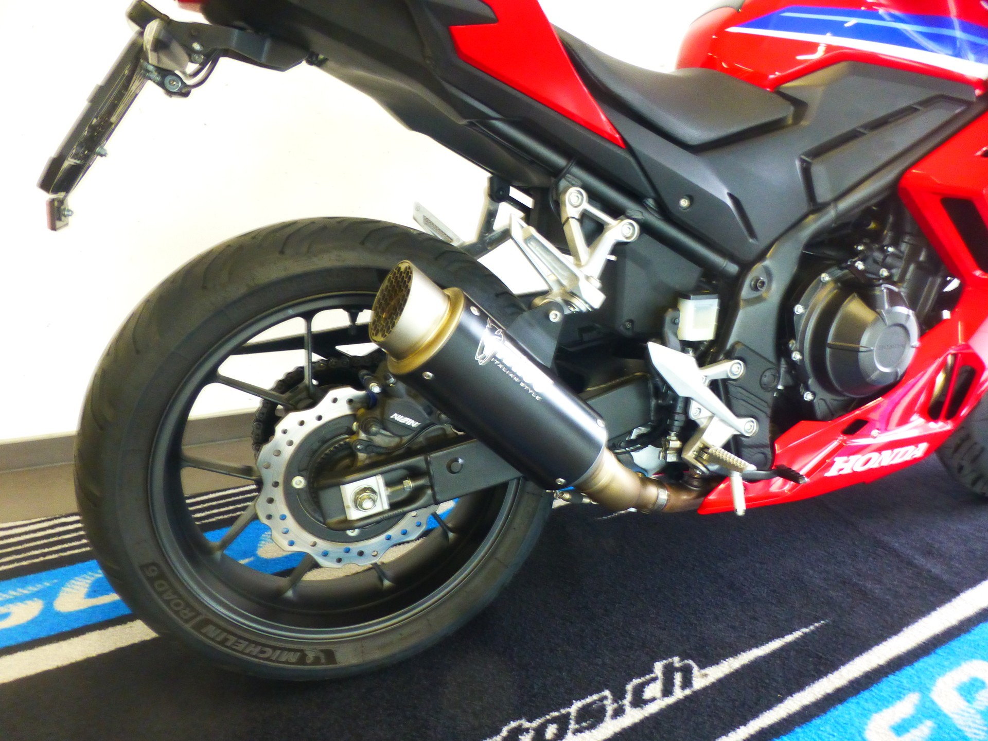 HONDA CBR 500 R (35kW)-image-4