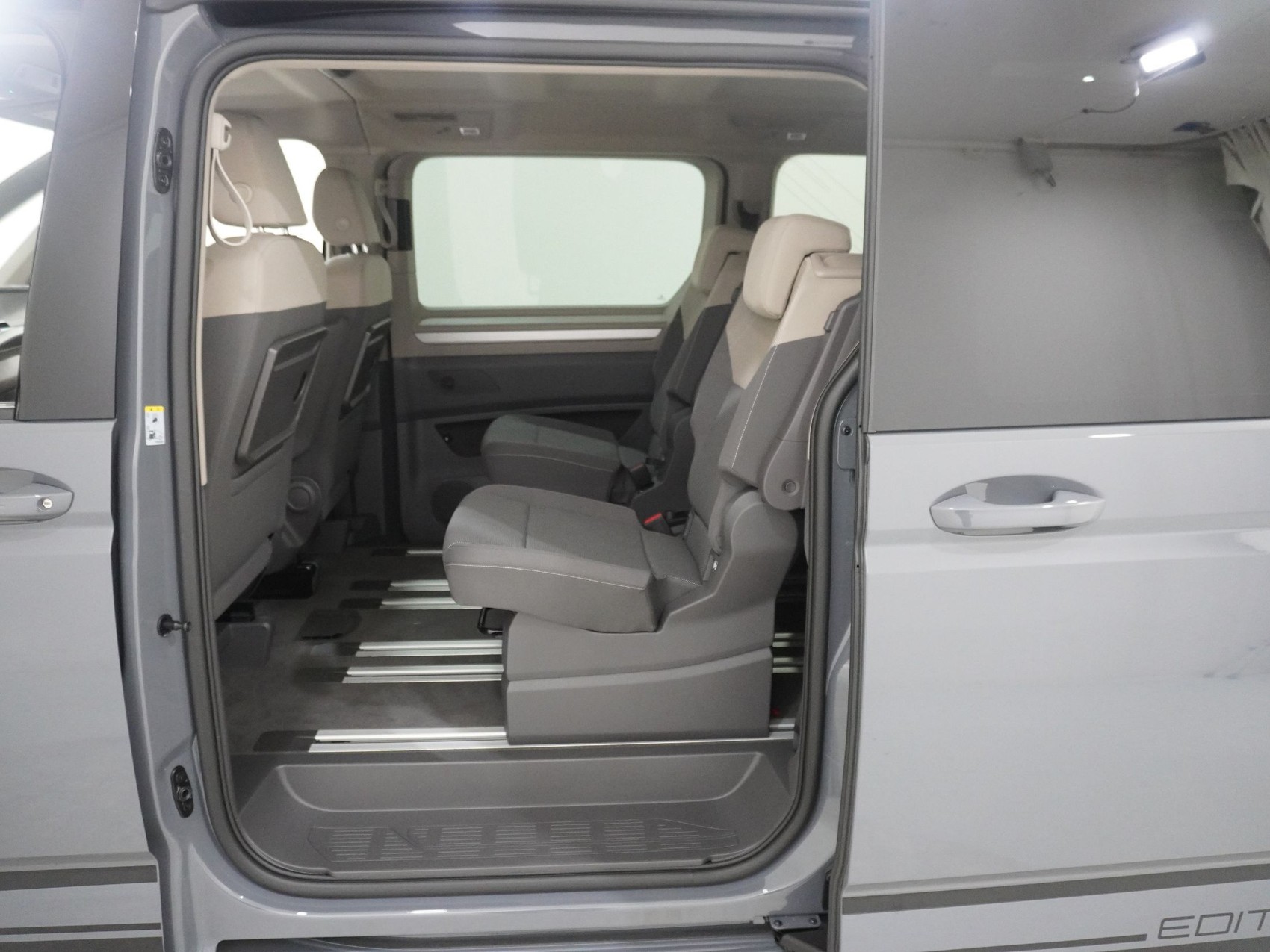 VW Multivan lang 1.5 TSI eHybrid Life Edition 4Motion DSG-image-14
