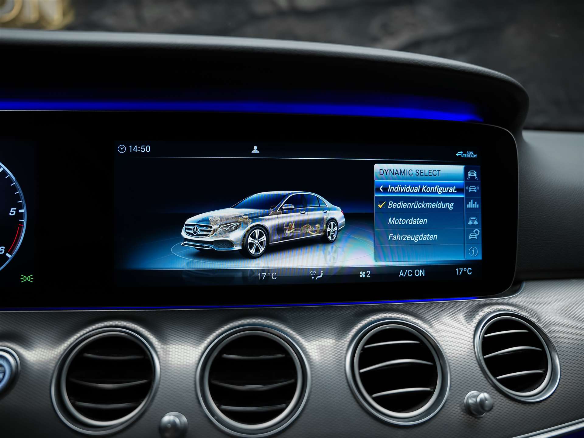 MERCEDES-BENZ E 220 d AMG Line 9G-Tronic *360° Kamera*Assistenten*Ambientebeleuchtung*-image-30
