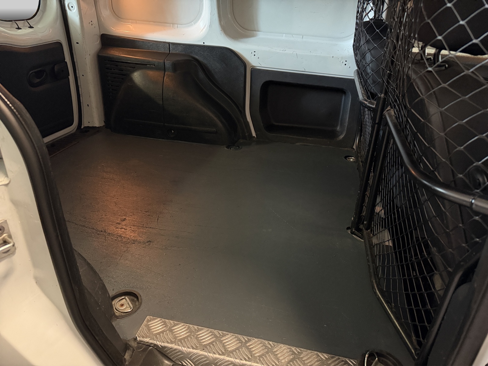 RENAULT RENAULT Kangoo Z.E.-image-14