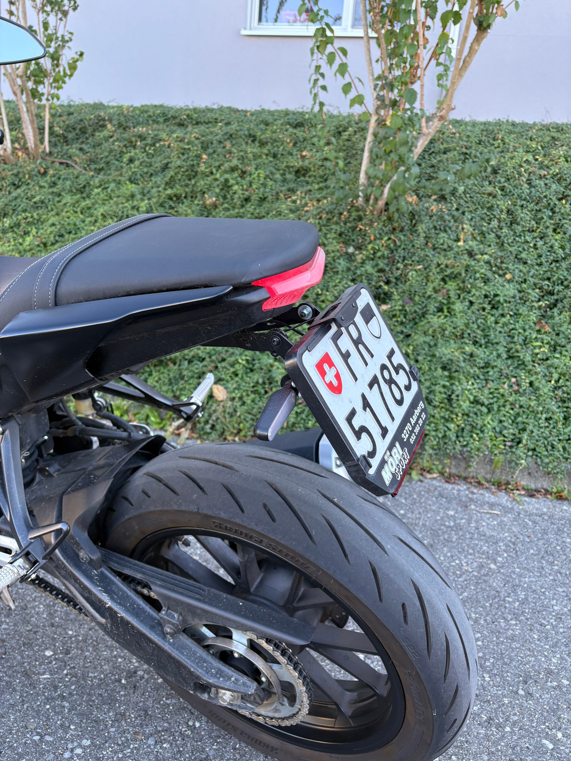 YAMAHA MT-125 ABS-image-8