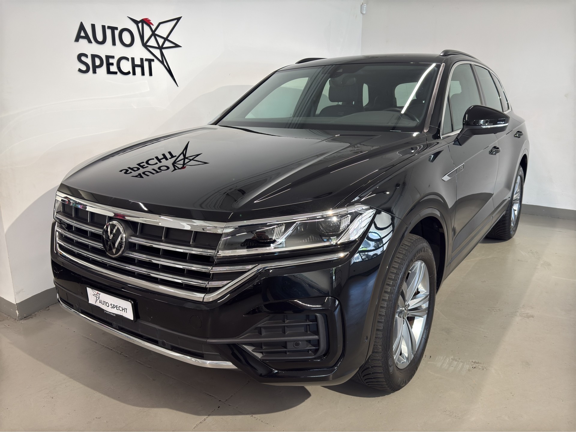 VW Touareg 3.0 TDI R Line Tiptronic