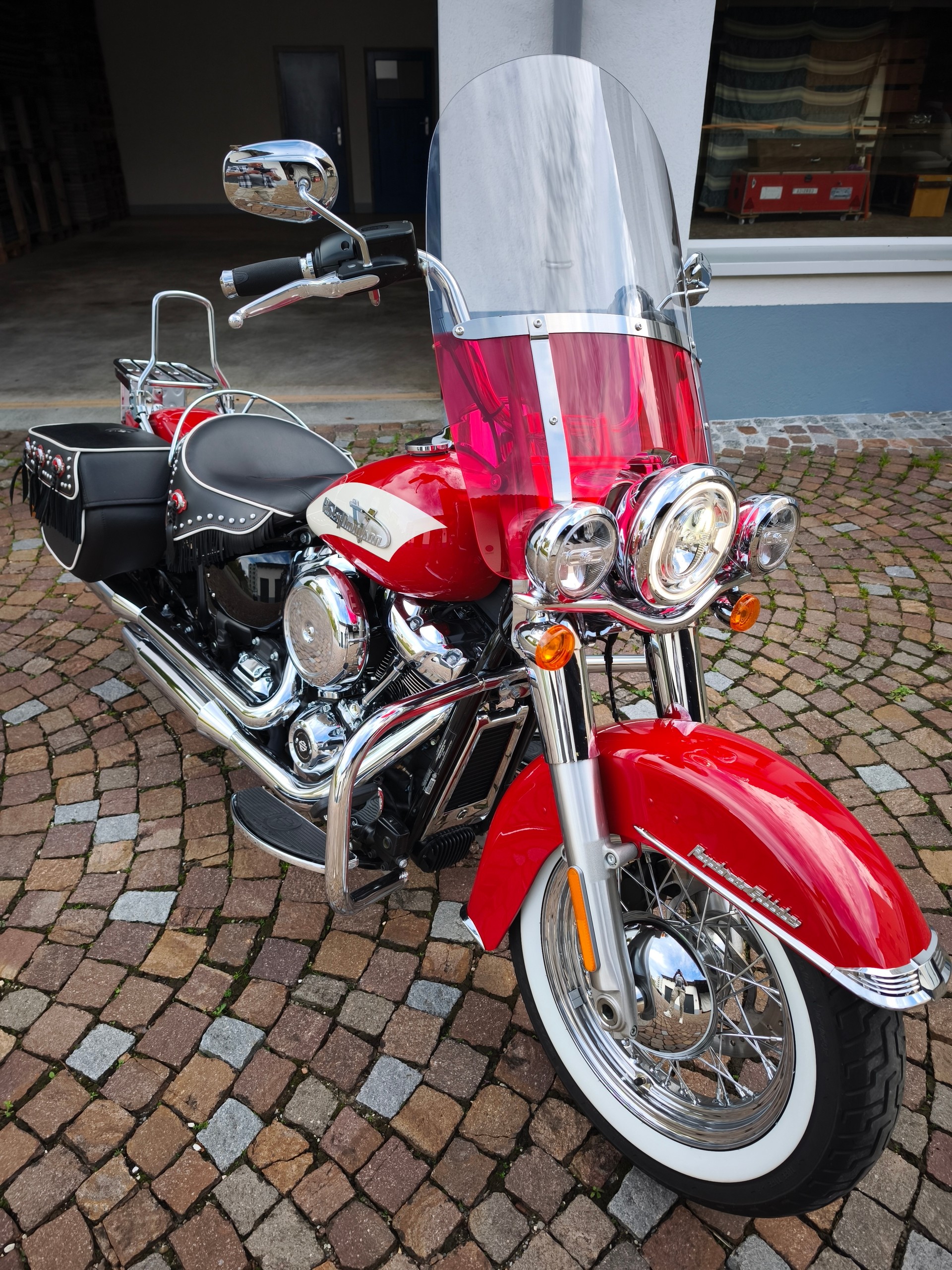 HARLEY-DAVIDSON FLI-image-0