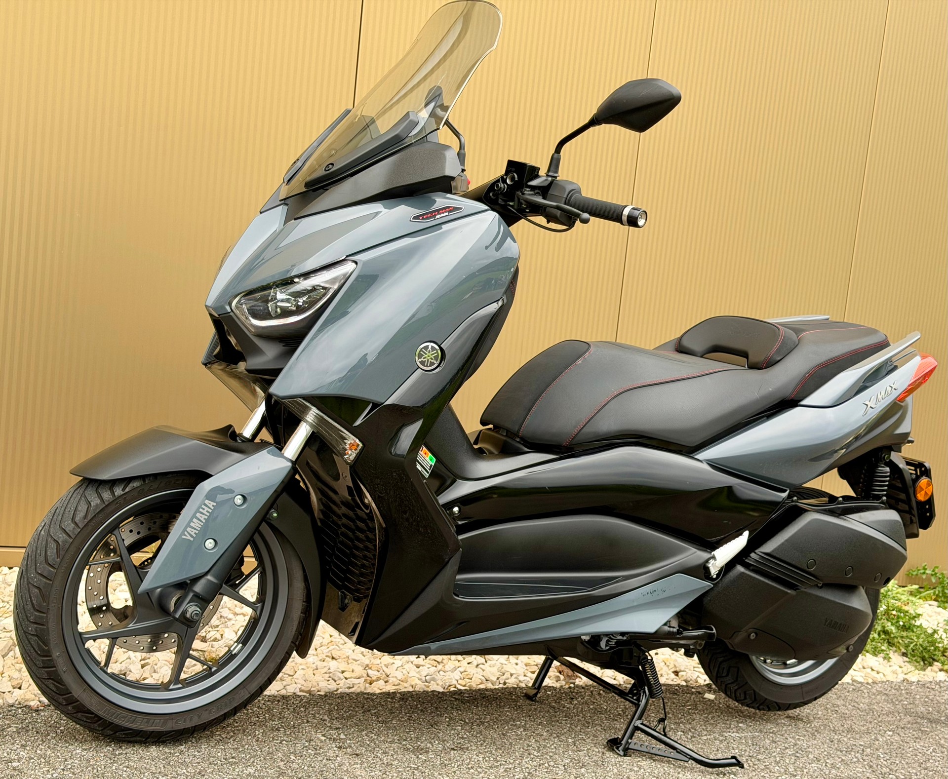 YAMAHA X-Max 300 Tech Max-image-9