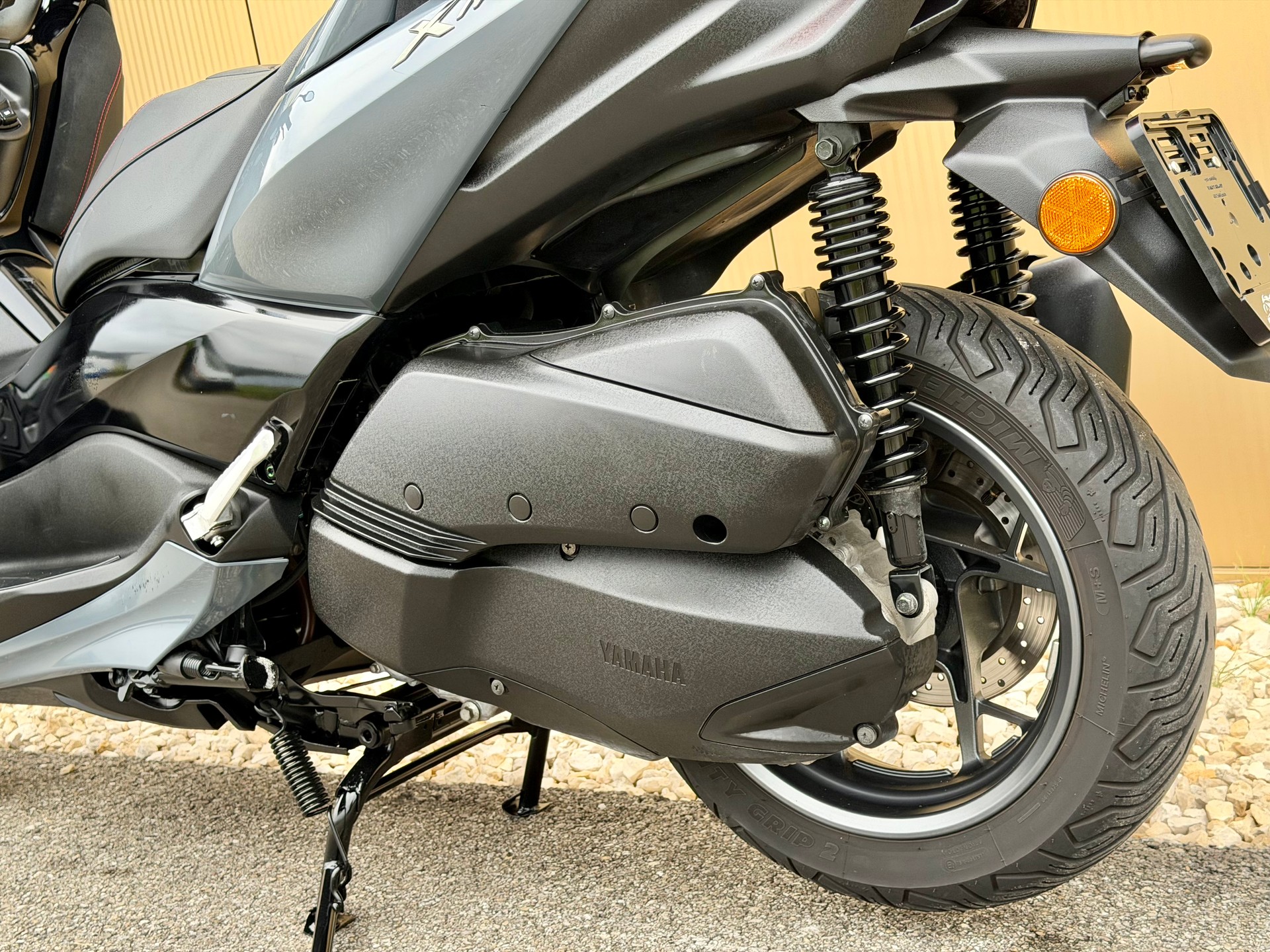 YAMAHA X-Max 300 Tech Max-image-13