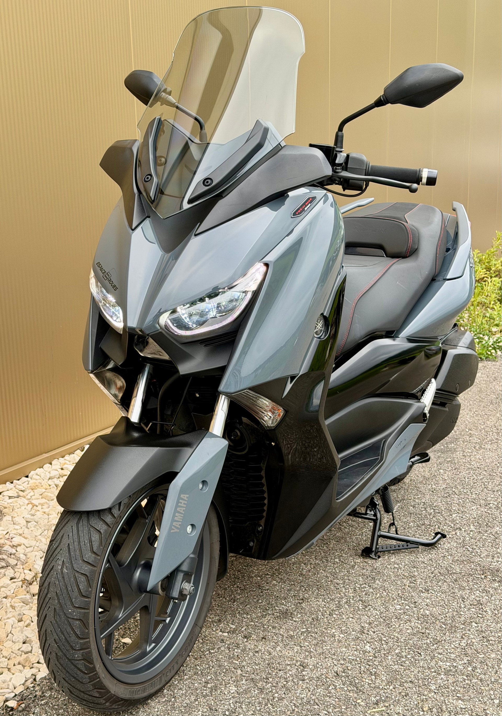 YAMAHA X-Max 300 Tech Max-image-7