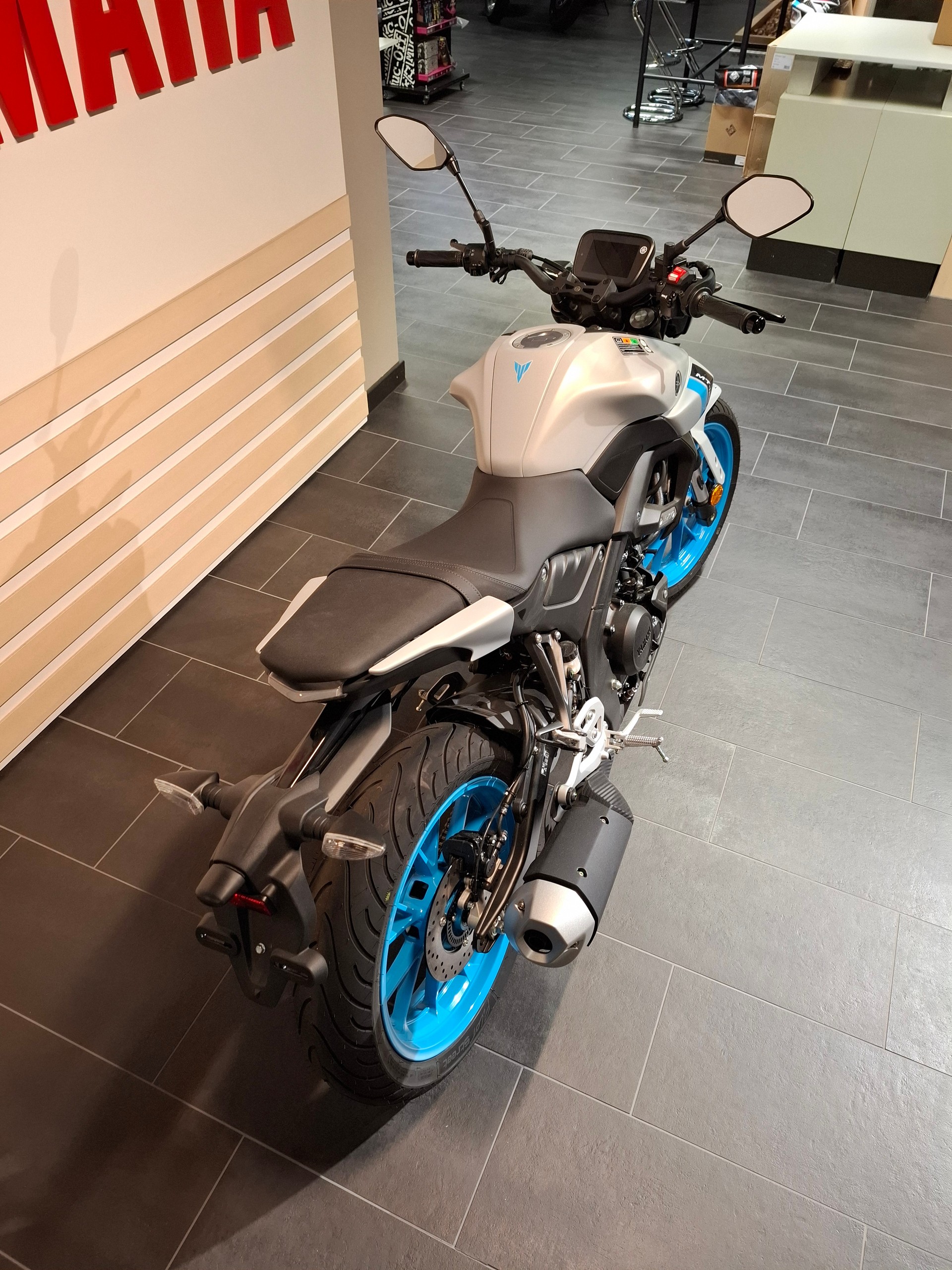 YAMAHA MT-125 ABS-image-3