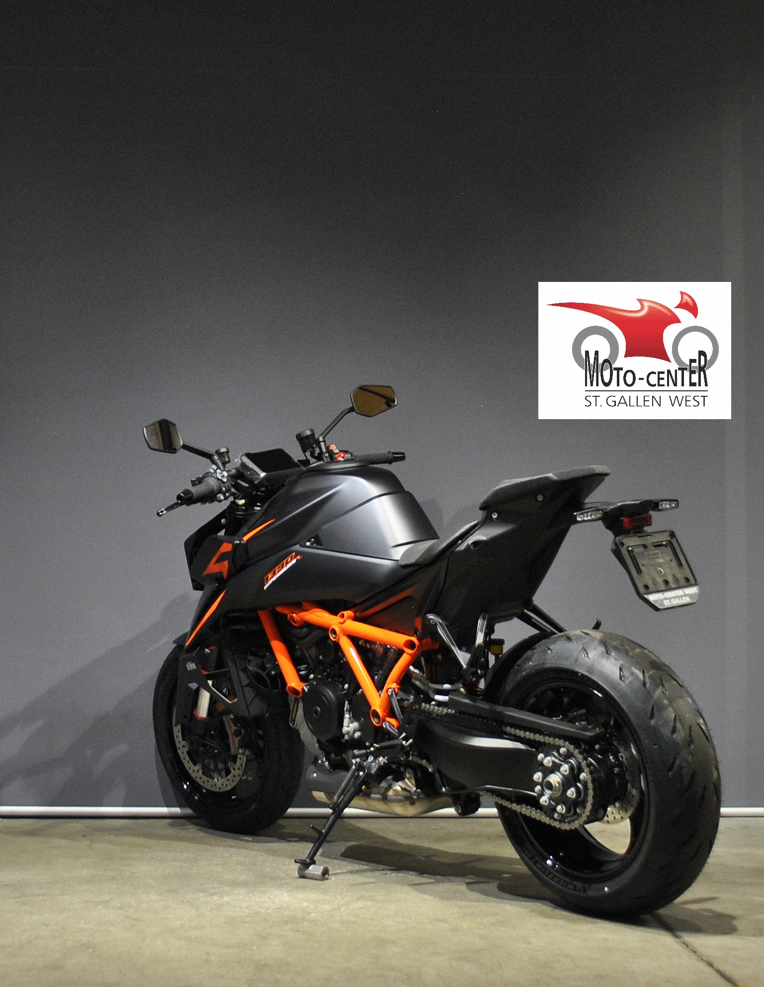KTM 1390 Superduke R-image-3
