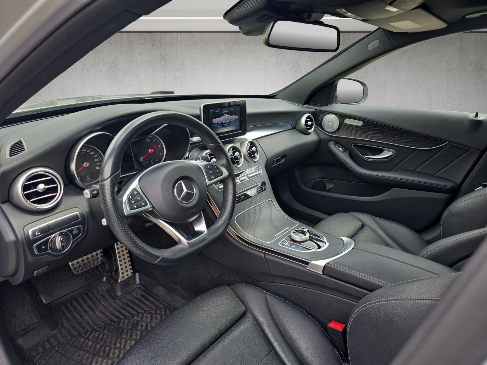MERCEDES-BENZ C 250 d AMG Line 4Matic 9G-Tronic-image-10