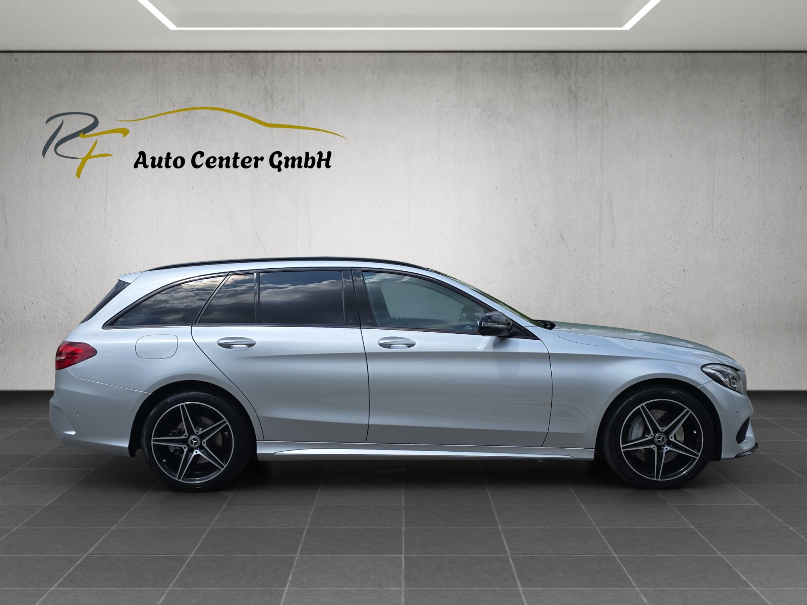 MERCEDES-BENZ C 250 d AMG Line 4Matic 9G-Tronic-image-5