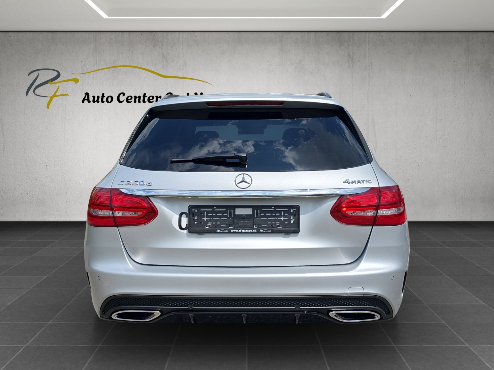 MERCEDES-BENZ C 250 d AMG Line 4Matic 9G-Tronic-image-6