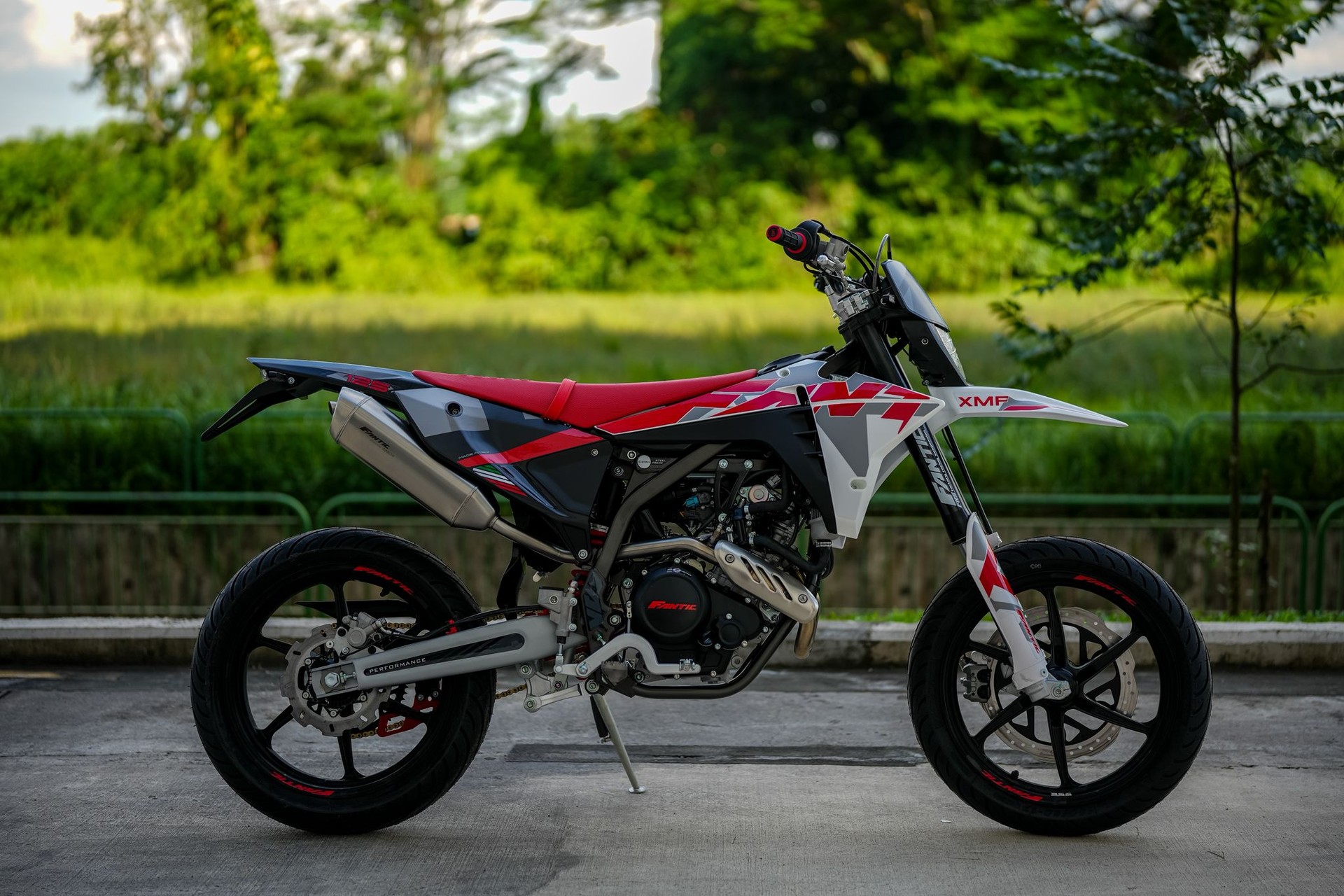 FANTIC Performance-image-1