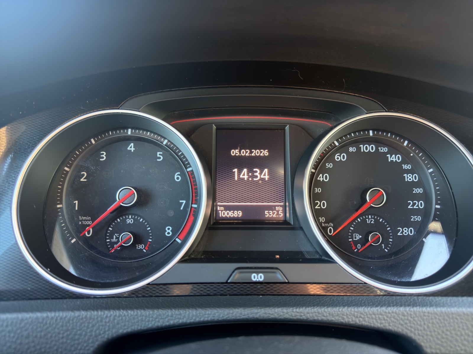 VW Golf 2.0 TSI GTI Performance DSG-image-10