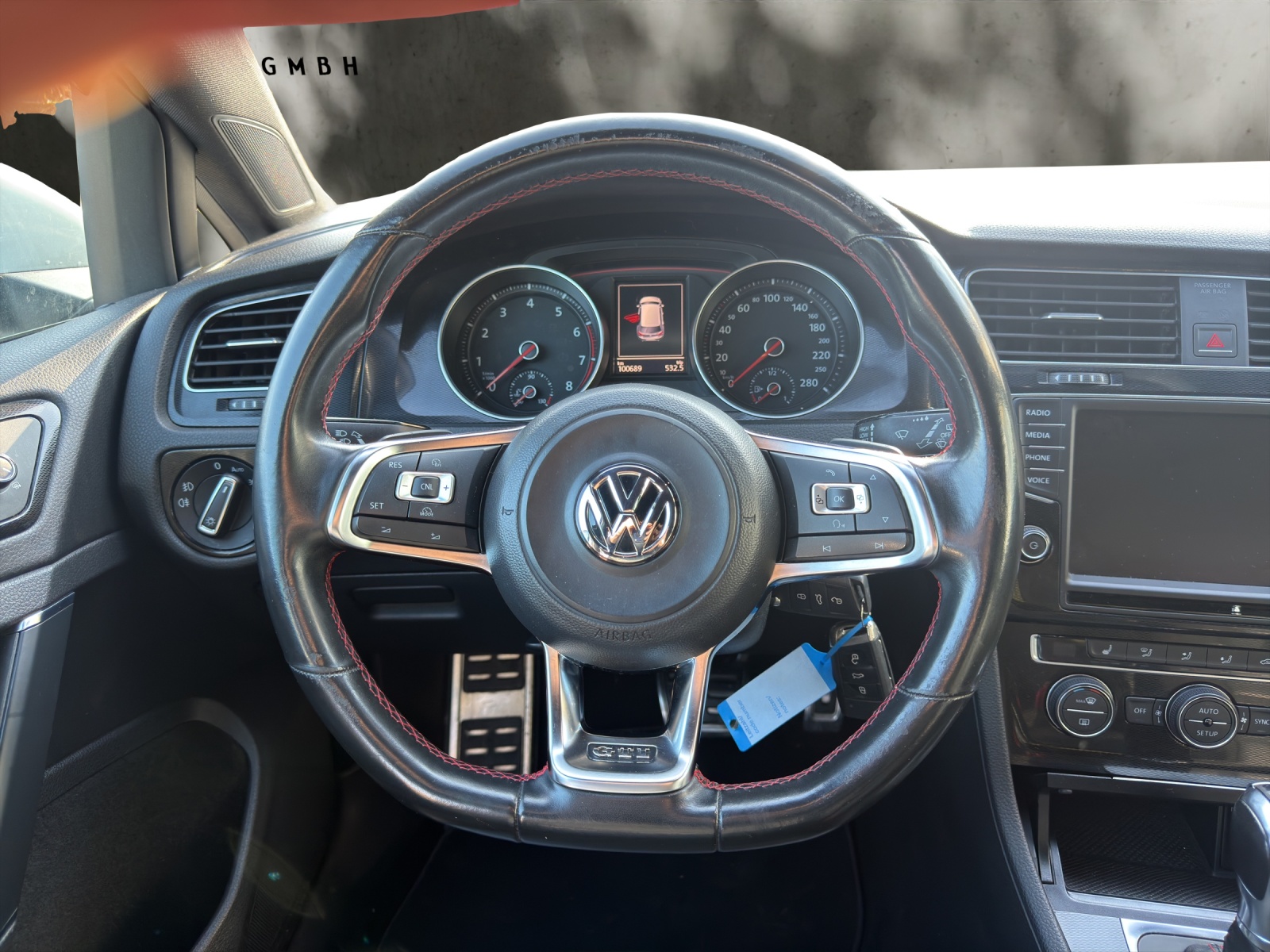 VW Golf 2.0 TSI GTI Performance DSG-image-9