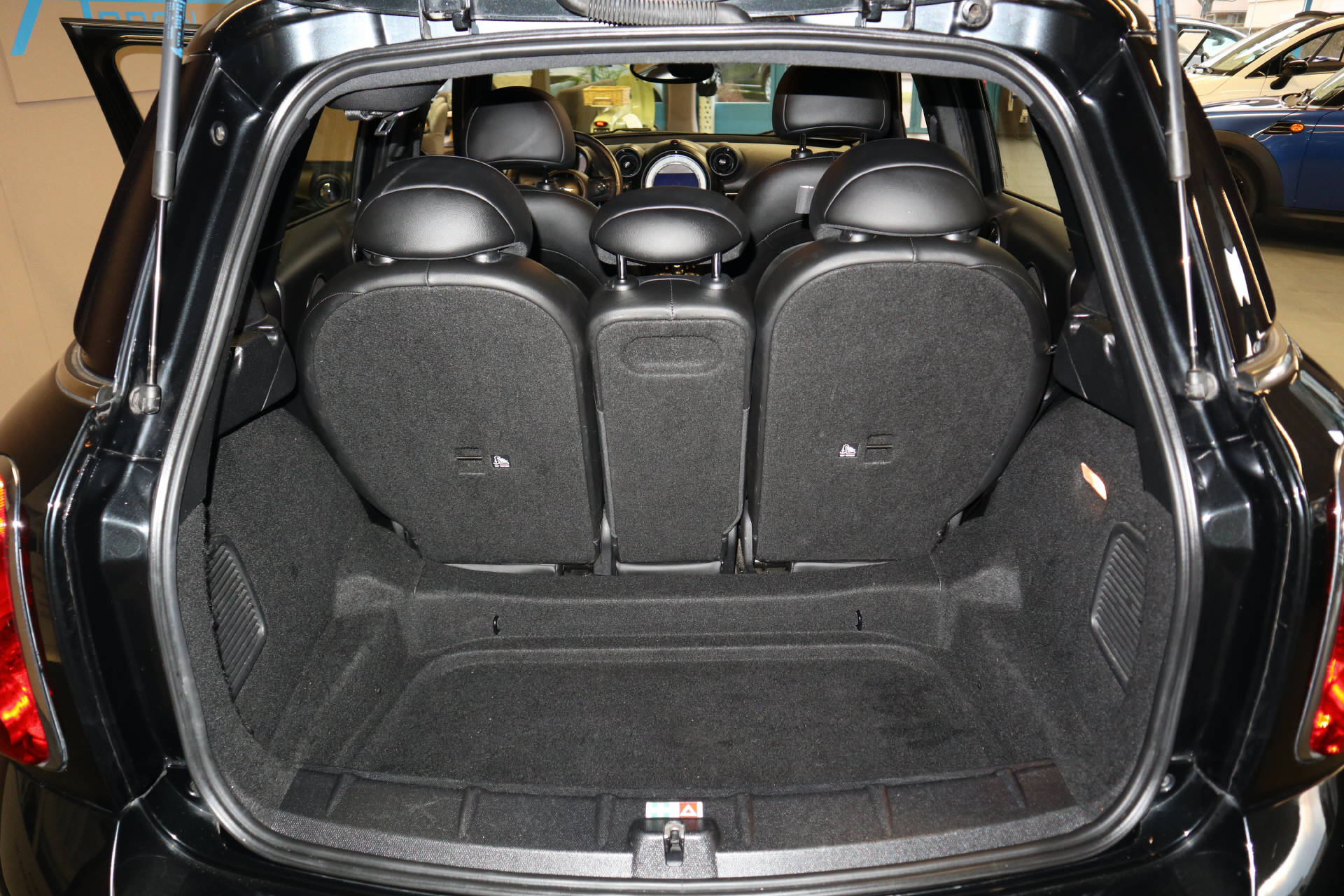 MINI Countryman 1.6i Cooper S ALL4-image-8