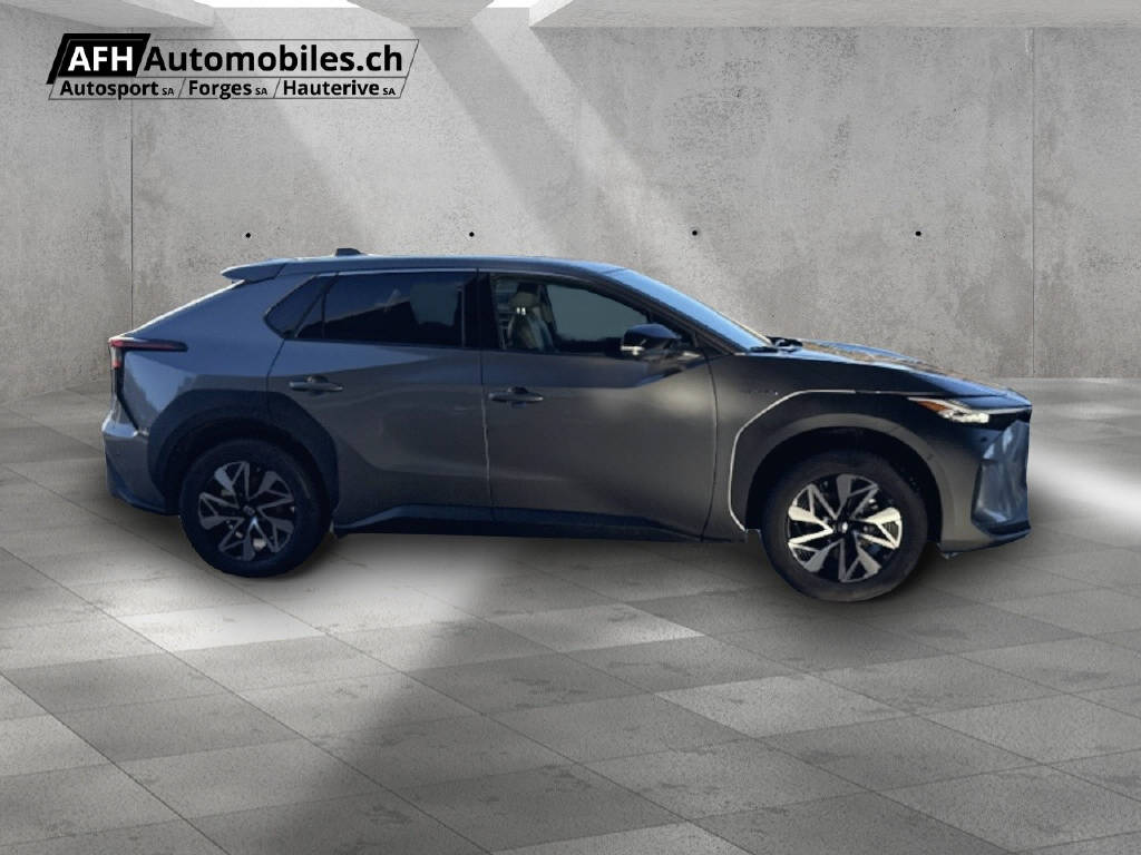 TOYOTA bZ4X Premium AWD-image-5