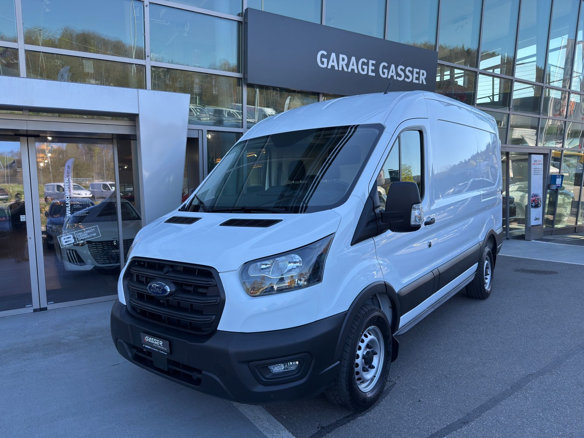 FORD Transit Van 350 L2 Trend 2.0 TDCi 130 HD FWD