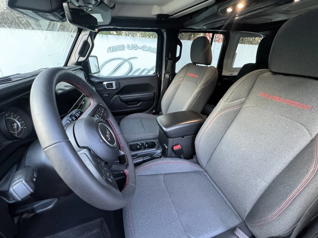 JEEP Wrangler 3.6 Unlimited Rubicon-image-6
