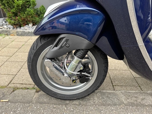 PIAGGIO Vespa 125 Primavera ABS E5+-image-4