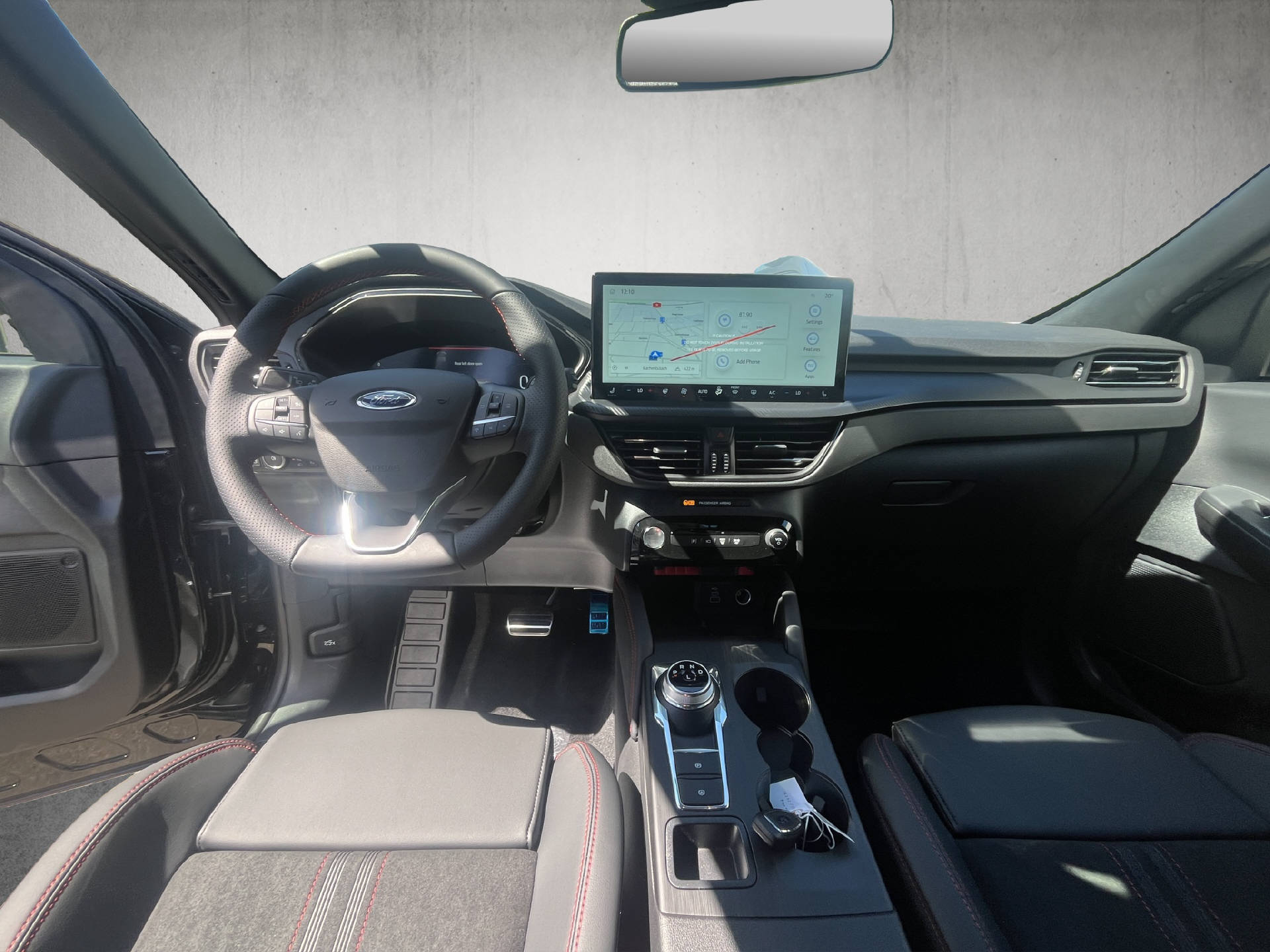 FORD Kuga 2.5 Plug-in Hybrid ST-Line X-image-14