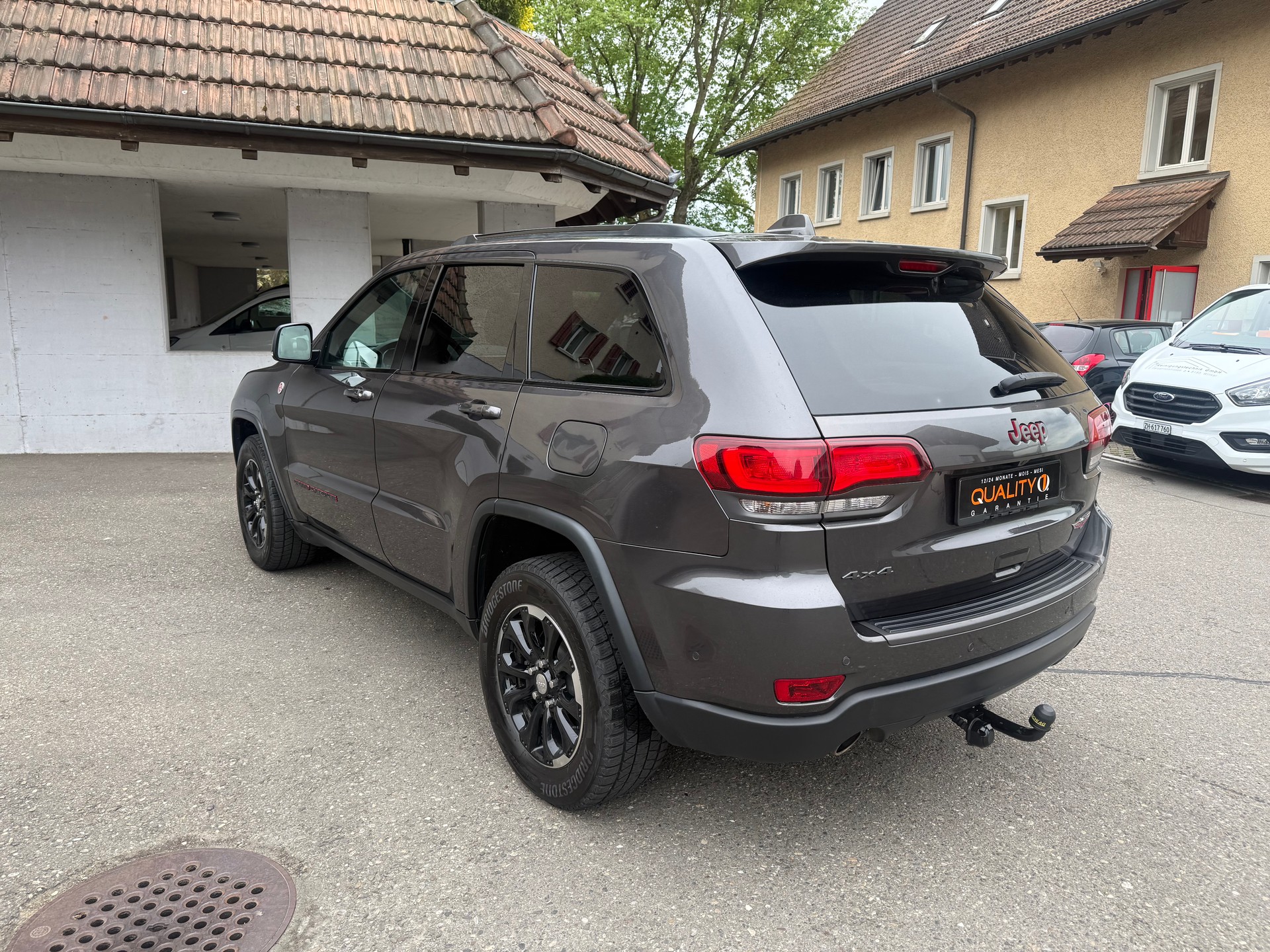 JEEP Grand Cherokee 3.0 CRD Trailhawk Automatic-showroom-element-1