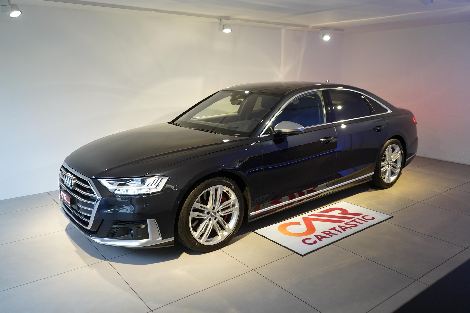 AUDI S8 4.0 V8 TFSI quattro T-Tronic-image-27