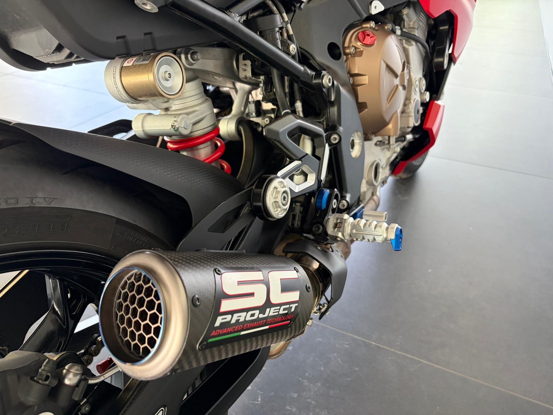 BMW S 1000 R-image-4