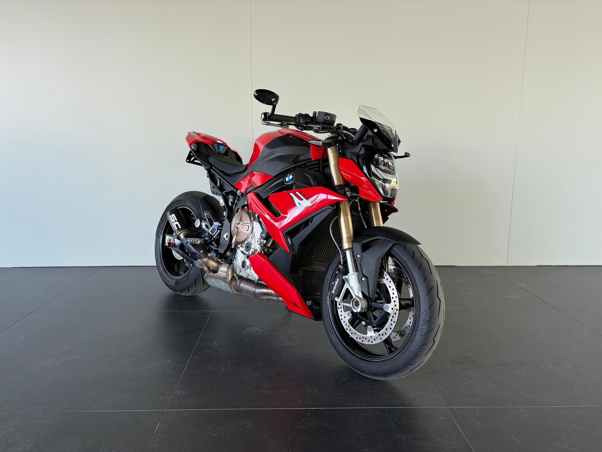 BMW S 1000 R-image-1