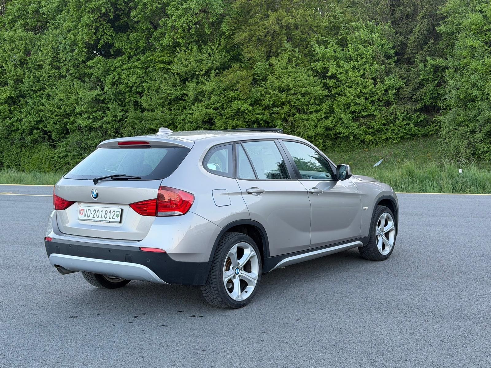 BMW X1 xDrive 20d Steptronic-image-3