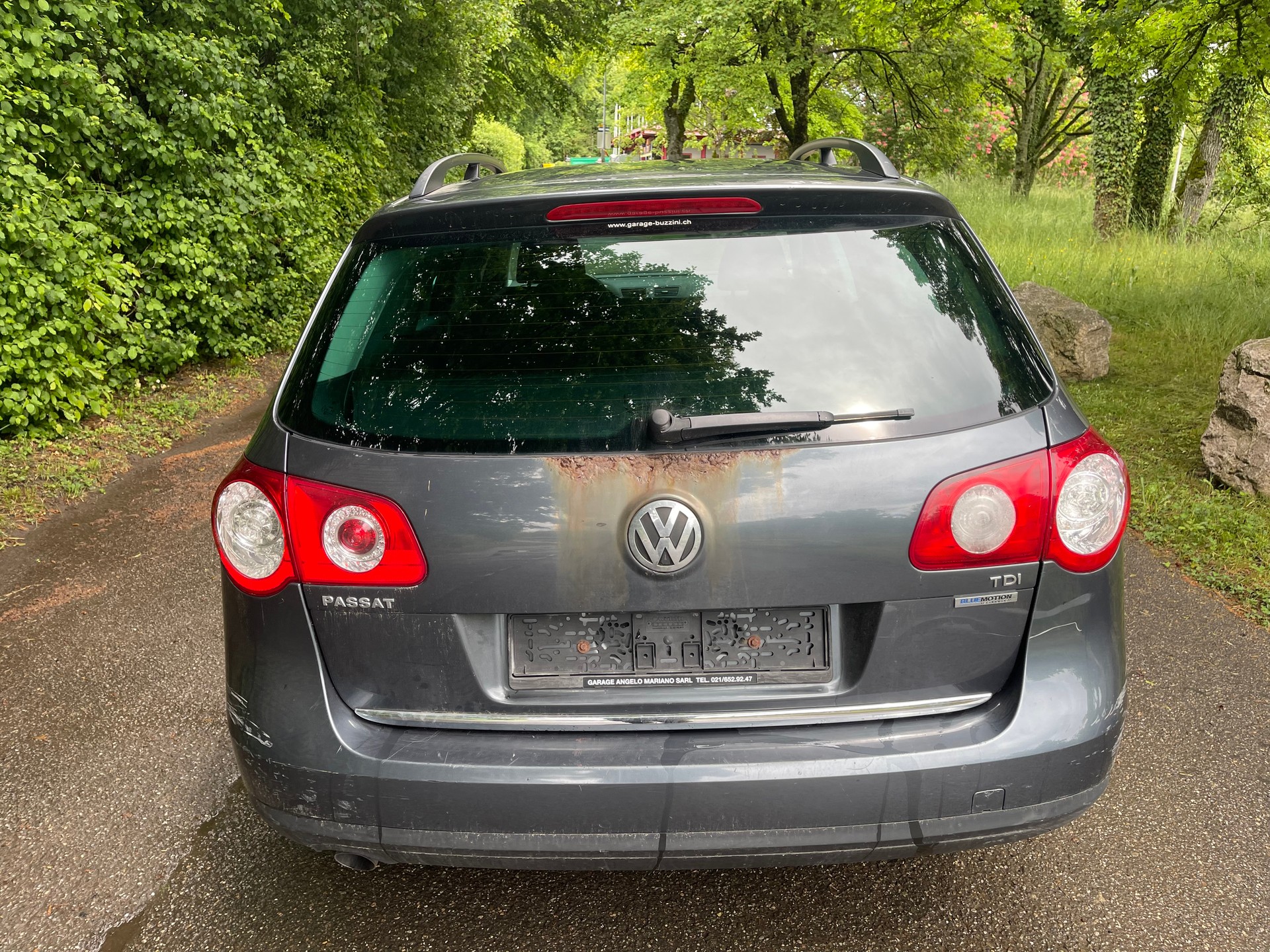 VW Passat Variant 1.6 TDI BlueMotion Value-image-4