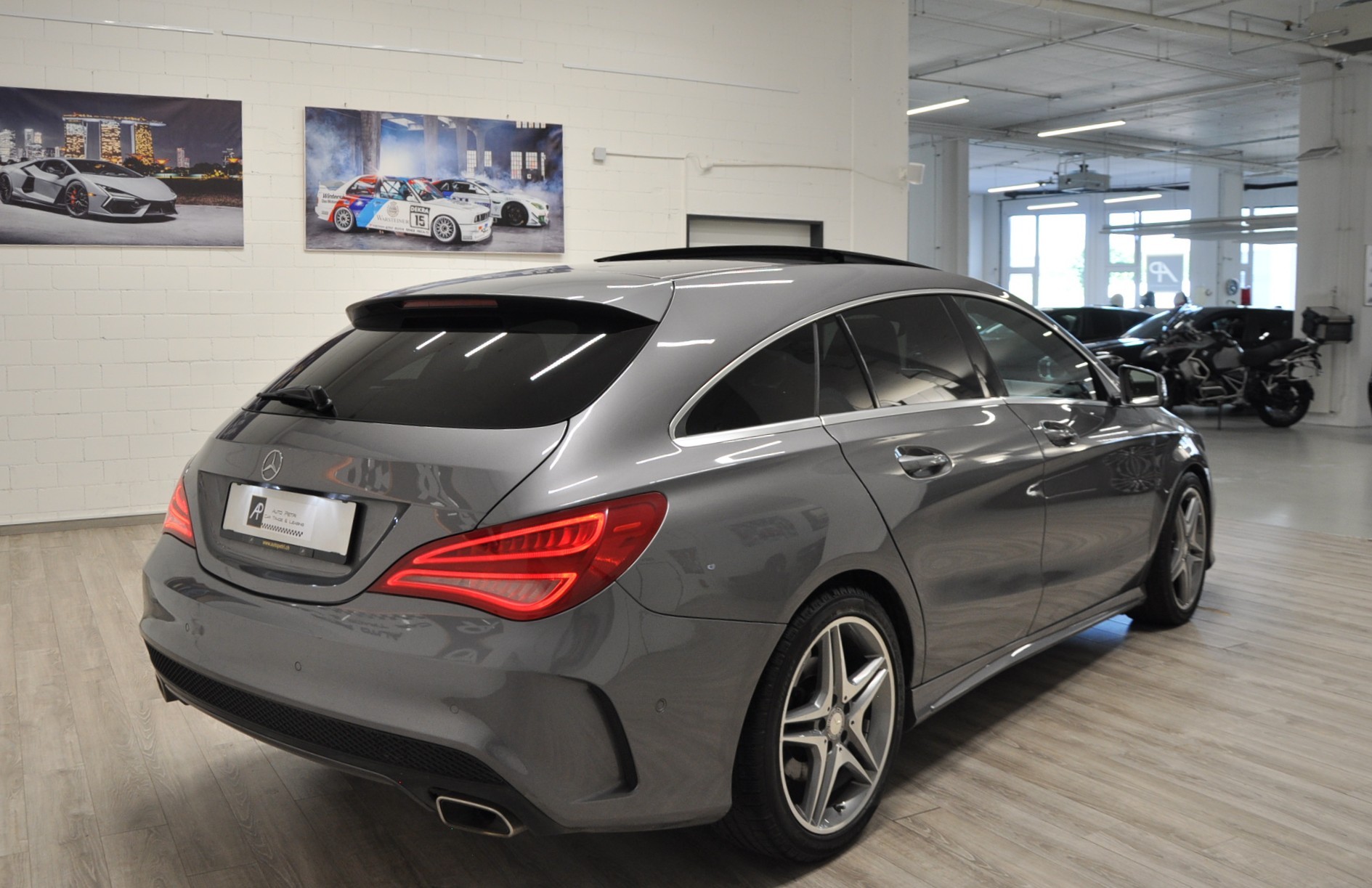 MERCEDES-BENZ CLA Shooting Brake 200 CDI AMG Line 4Matic 7G-DCT-showroom-element-3