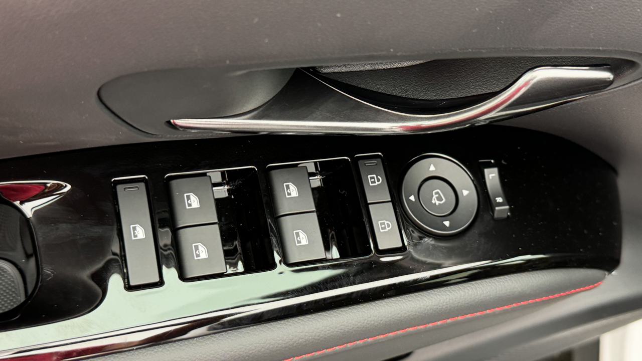 HYUNDAI Tucson 1.6 TGDI N-Line 4WD DCT-image-8