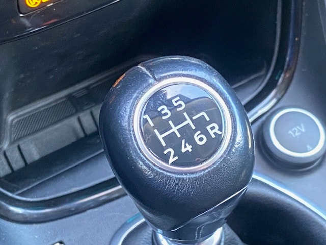 FORD Puma 1.0 SCTi Titanium-image-12