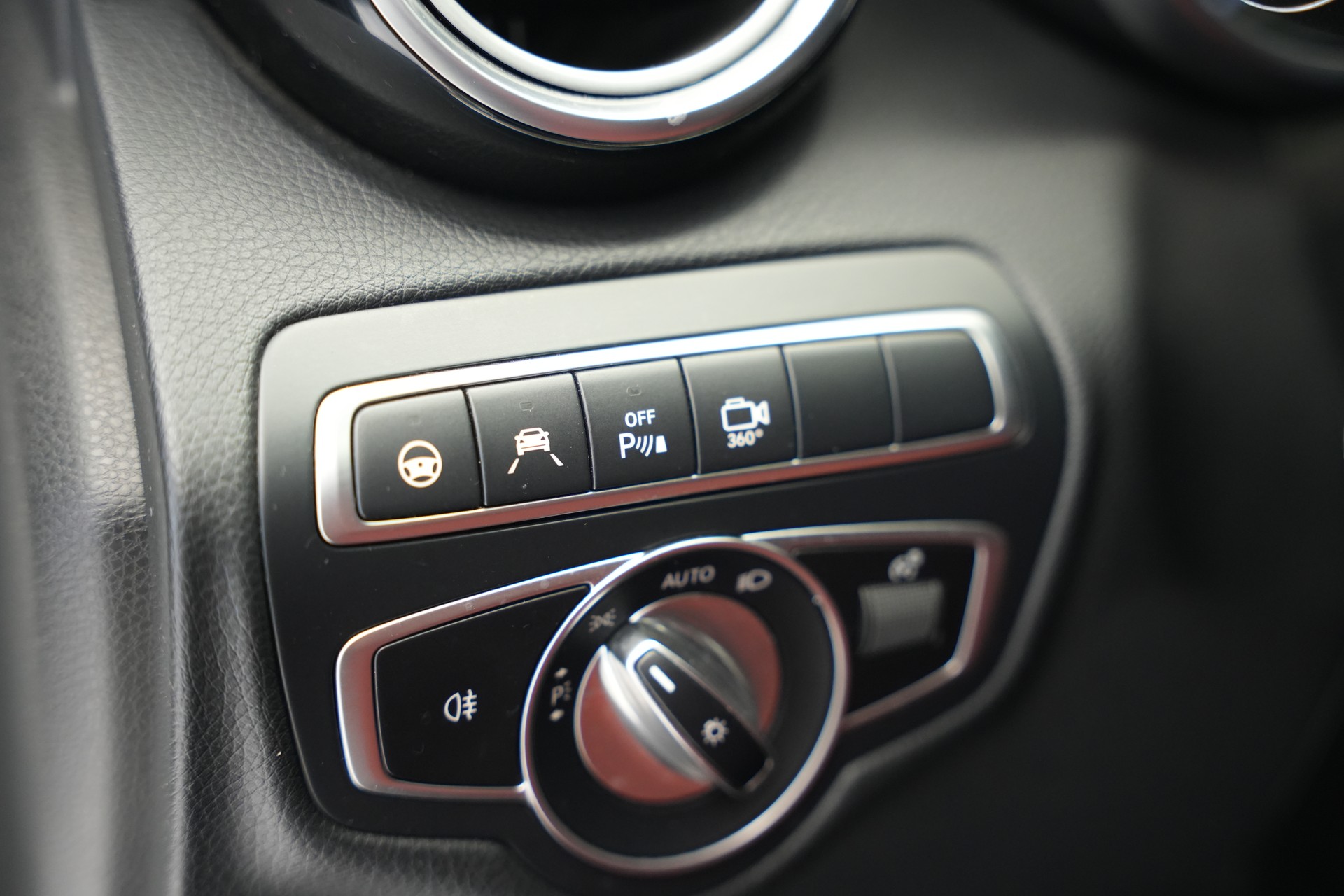 MERCEDES-BENZ GLC Coupé 43 AMG 4Matic 9G-Tronic *CH-Fahrzeug*-image-22
