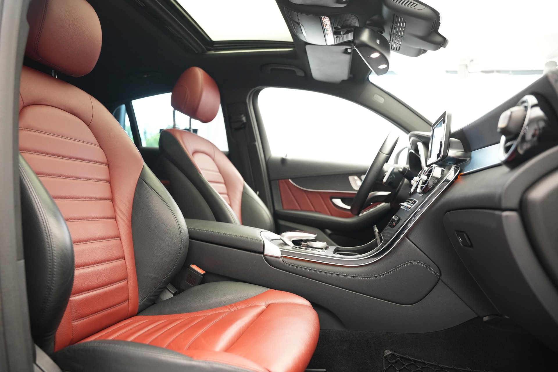 MERCEDES-BENZ GLC Coupé 43 AMG 4Matic 9G-Tronic *CH-Fahrzeug*-image-15