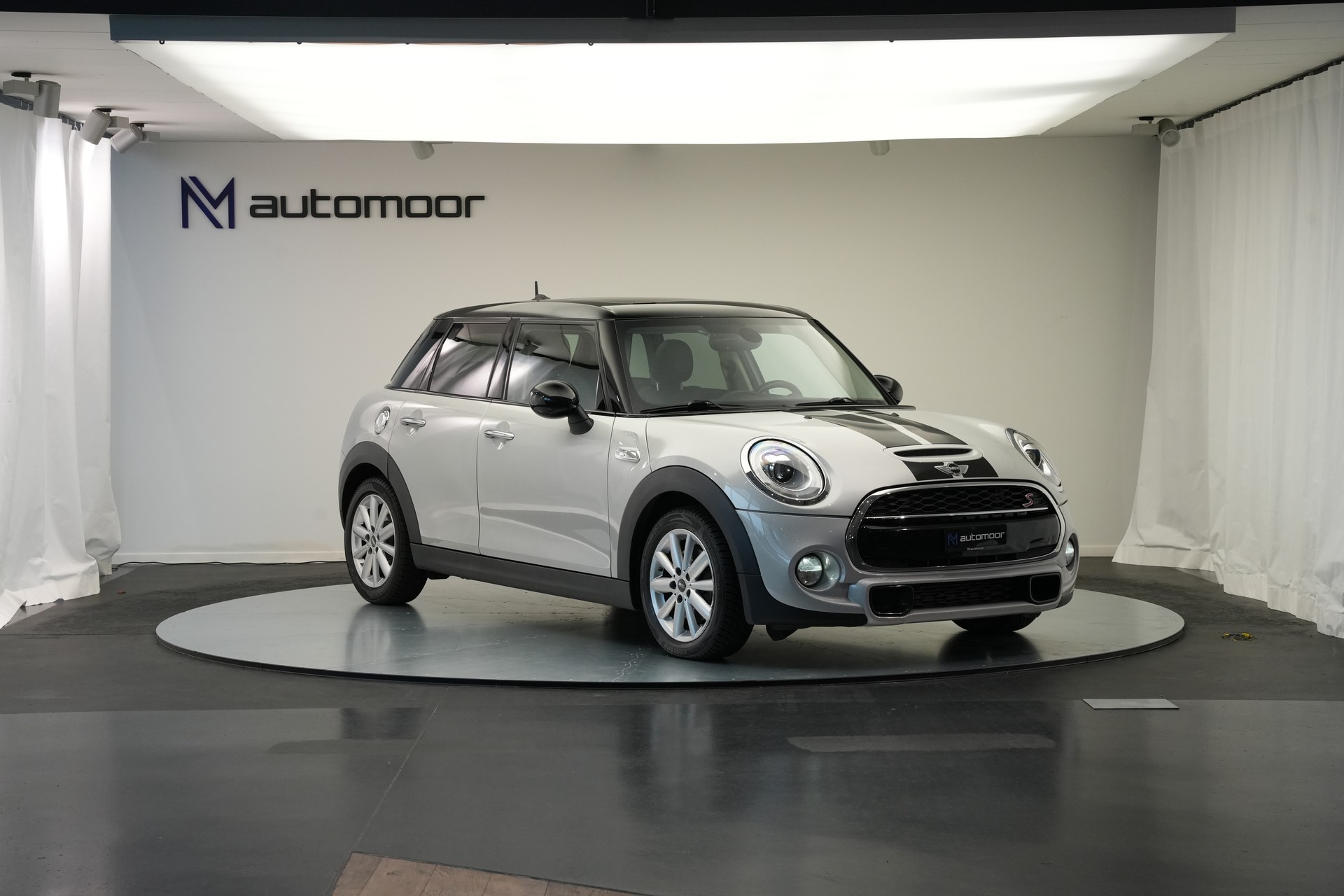 MINI Cooper S Steptronic *CH-Fahrzeug ab MFK*-showroom-element-2