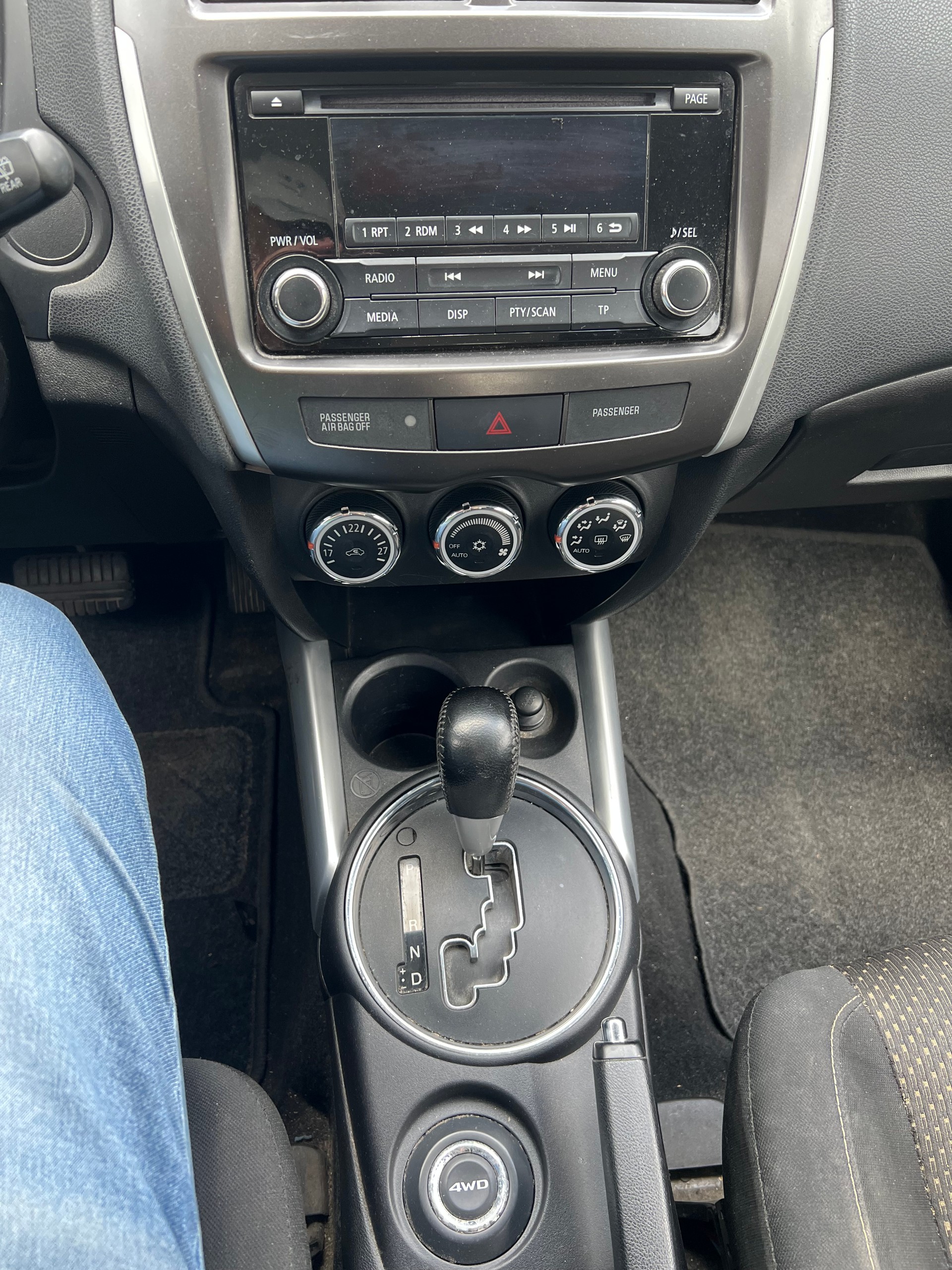 MITSUBISHI ASX 2.2 DID Celebration 300K 4WD Automatic-image-9