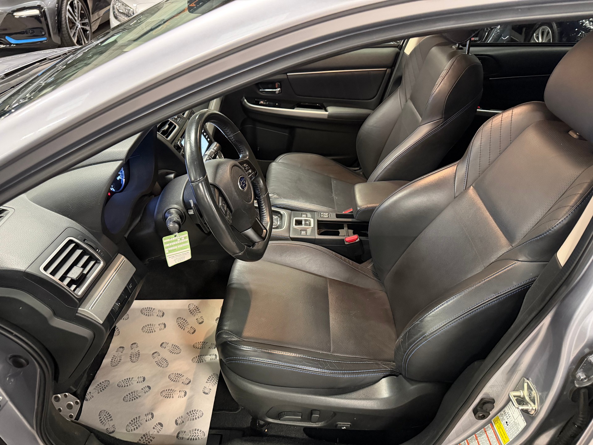 SUBARU Levorg 2.0i Luxury AWD Lineartronic-image-8