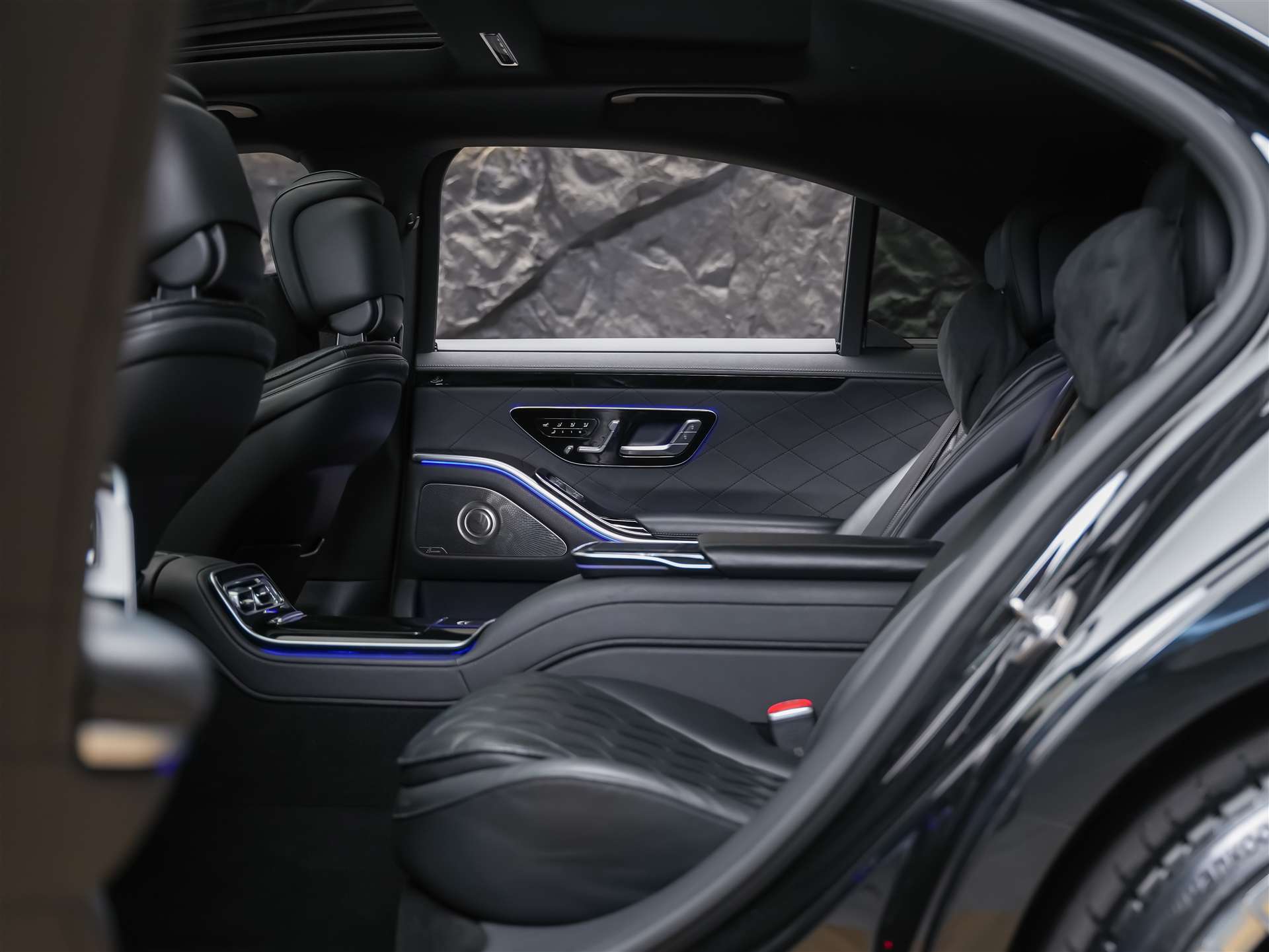 MERCEDES-BENZ S 400 d L 4Matic 9G-Tronic *Maybach* First Class Fond*Panorama*-image-12