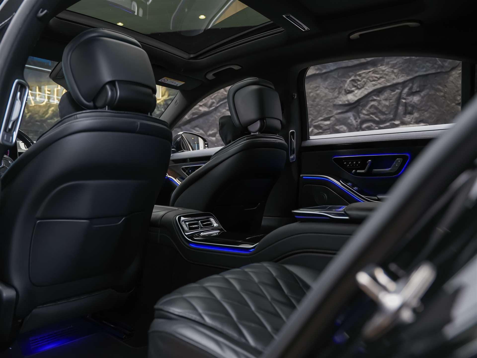 MERCEDES-BENZ S 400 d L 4Matic 9G-Tronic *Maybach* First Class Fond*Panorama*-image-12