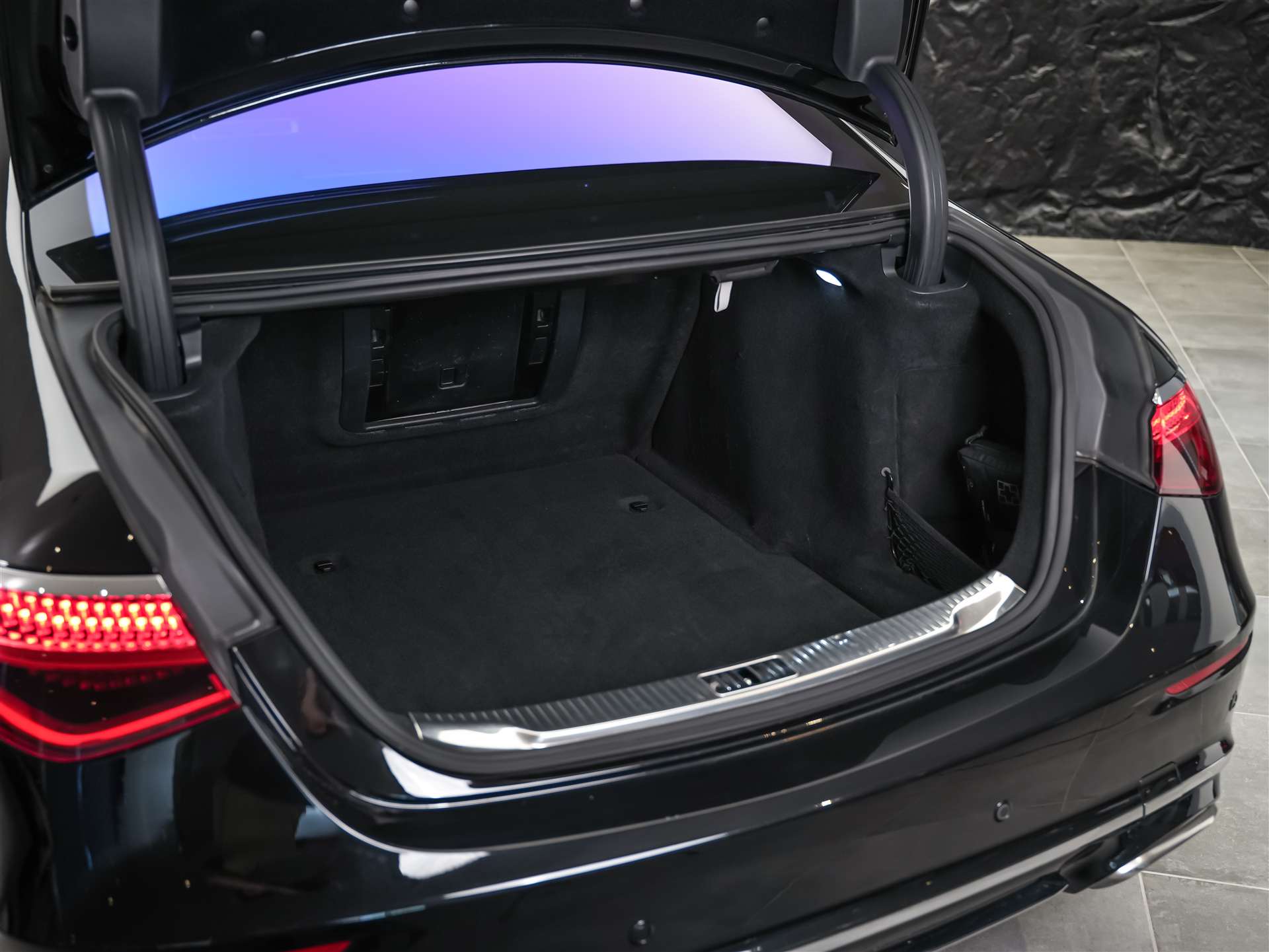 MERCEDES-BENZ S 400 d L 4Matic 9G-Tronic *Maybach* First Class Fond*Panorama*-image-50