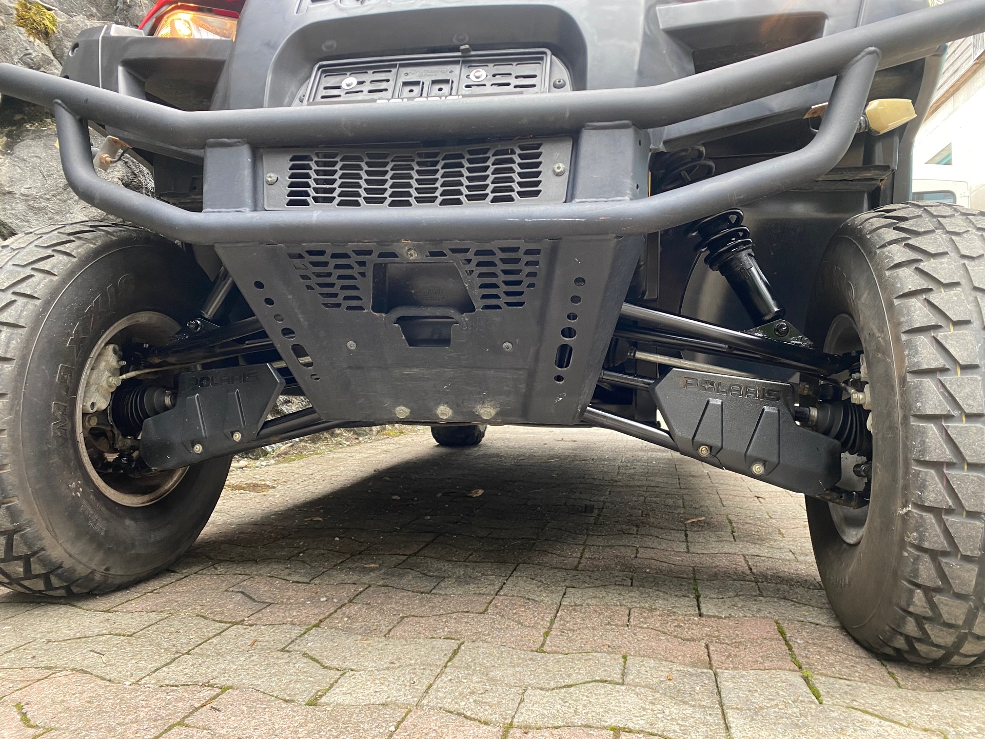 POLARIS 4x4 mit Raupen 800er-image-10