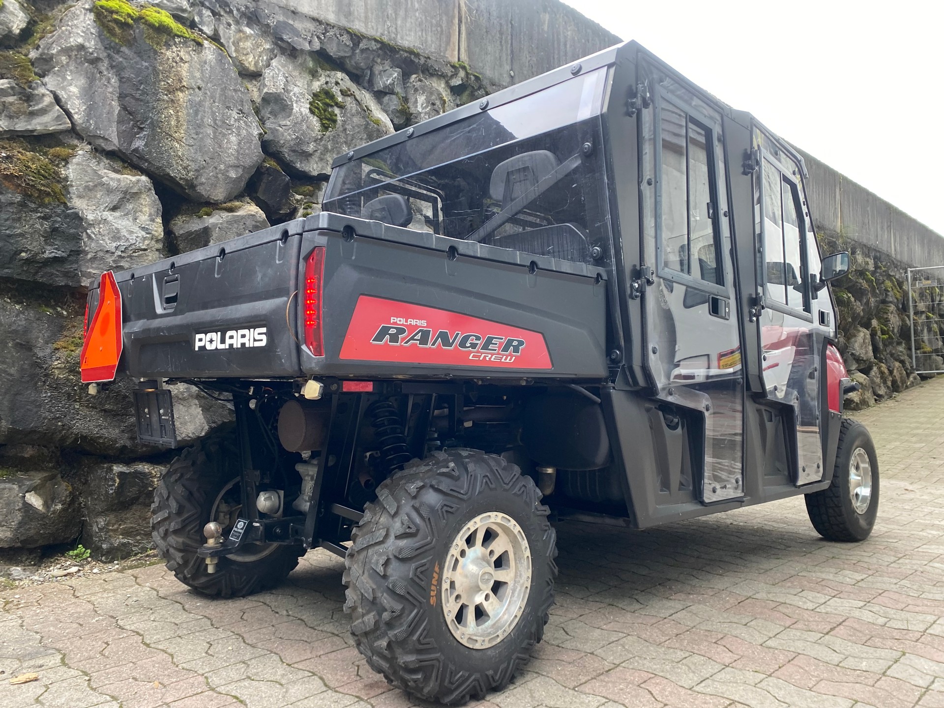 POLARIS 4x4 mit Raupen 800er-image-2