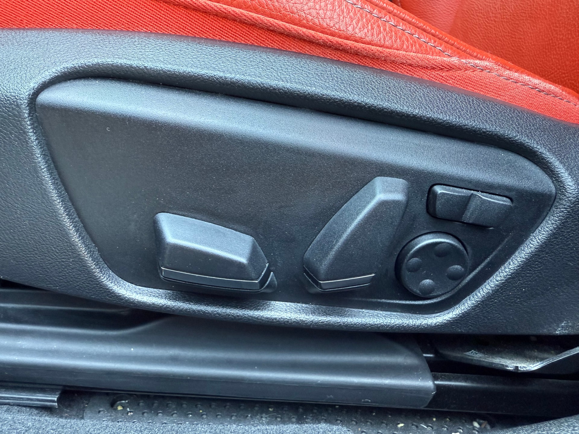 BMW M135i xDrive Steptronic-image-14