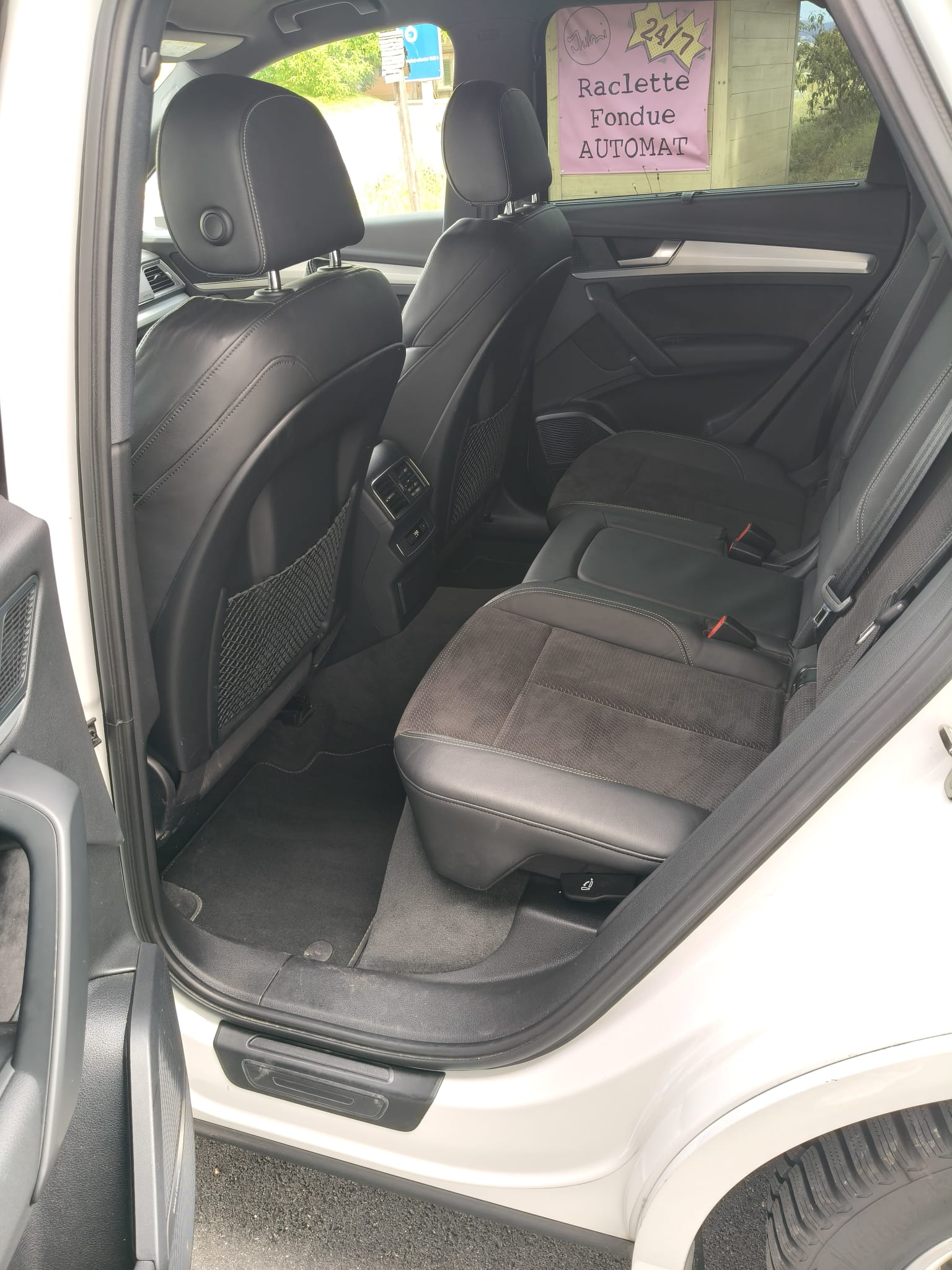 AUDI SQ5 3.0 TFSI quattro S-tronic-image-11