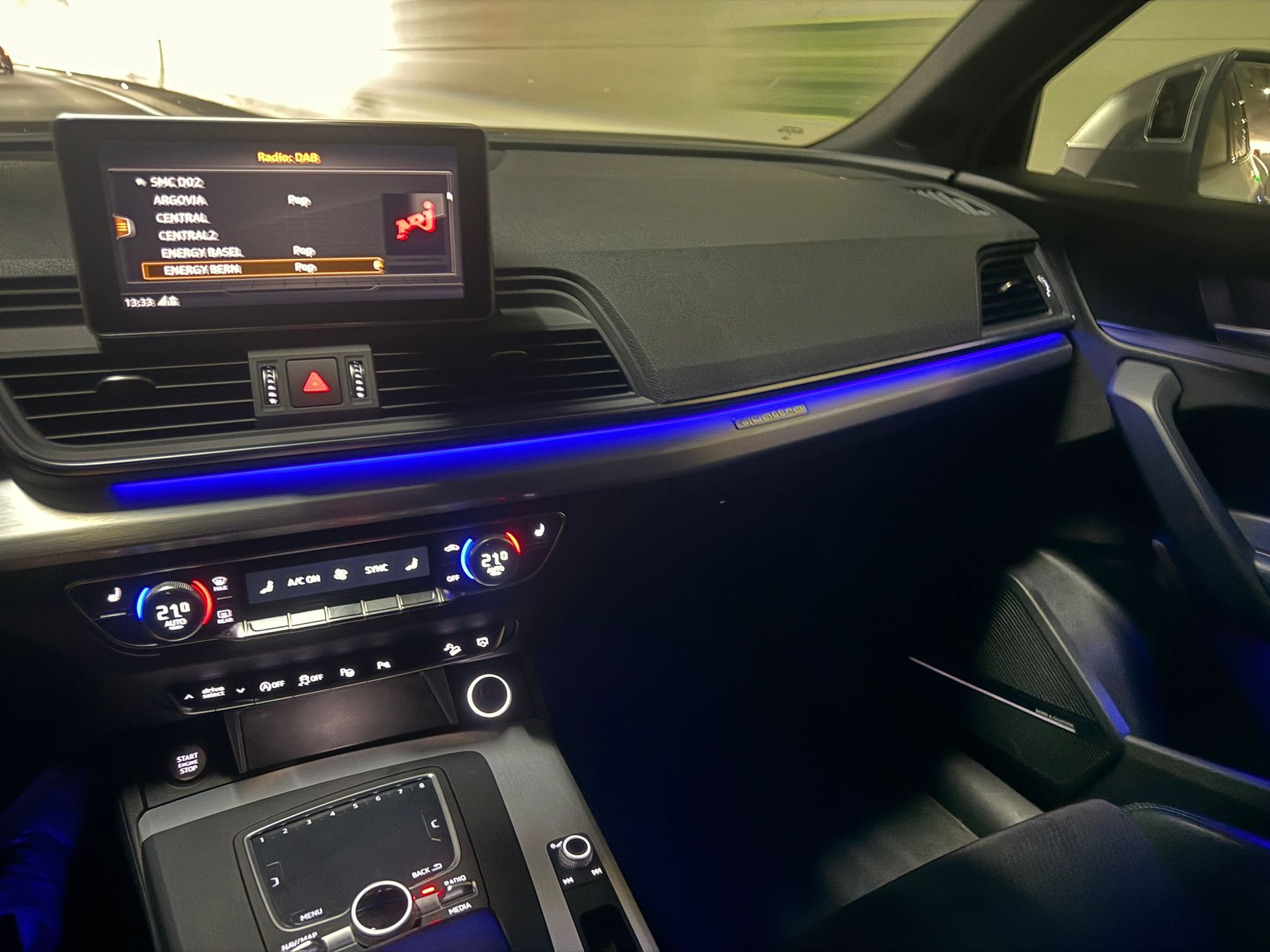 AUDI SQ5 3.0 TFSI quattro S-tronic-image-7