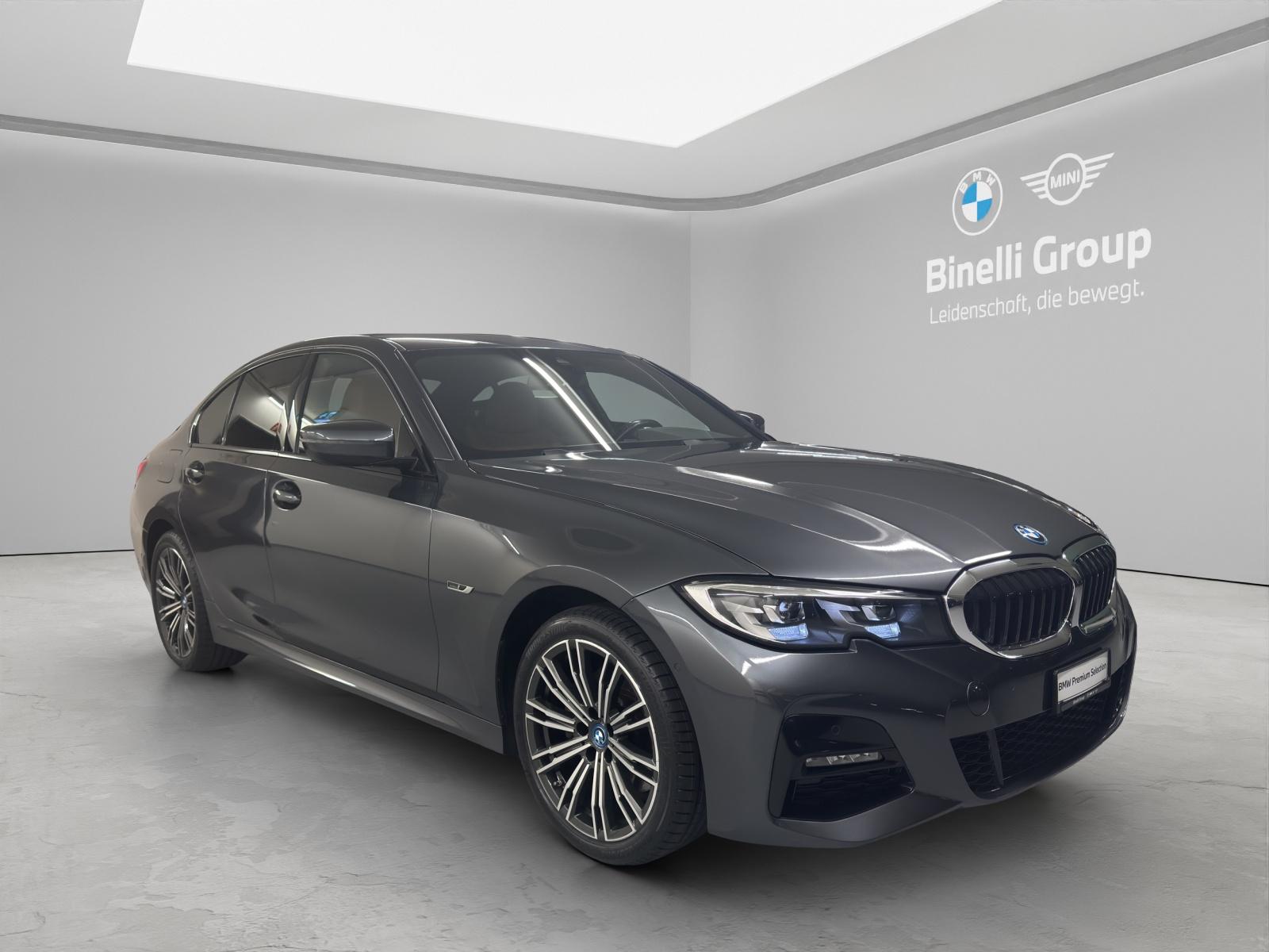 BMW 320e Limousine-image-6