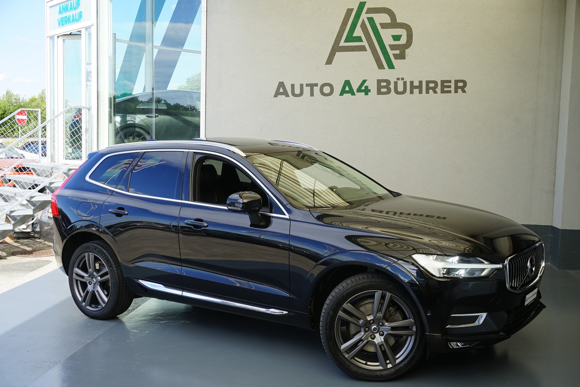 VOLVO XC60 2,0 T6 AWD Inscription 310PS Neupreis Fr. 97`500.--!!-showroom-element-1