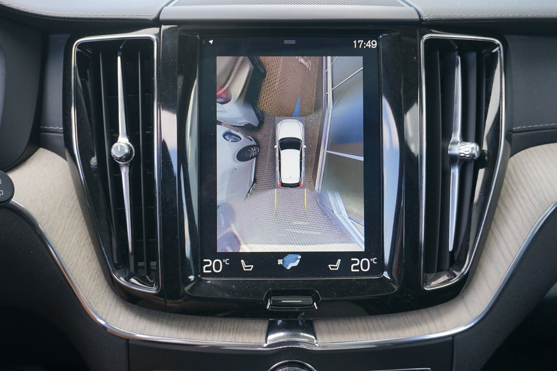 VOLVO XC60 2,0 T6 AWD Inscription 310PS Neupreis Fr. 97`500.--!!-image-16